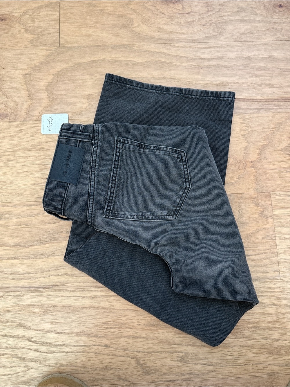 Free People We The Free Nia Boyfriend Jeans - Picture 3 of 5